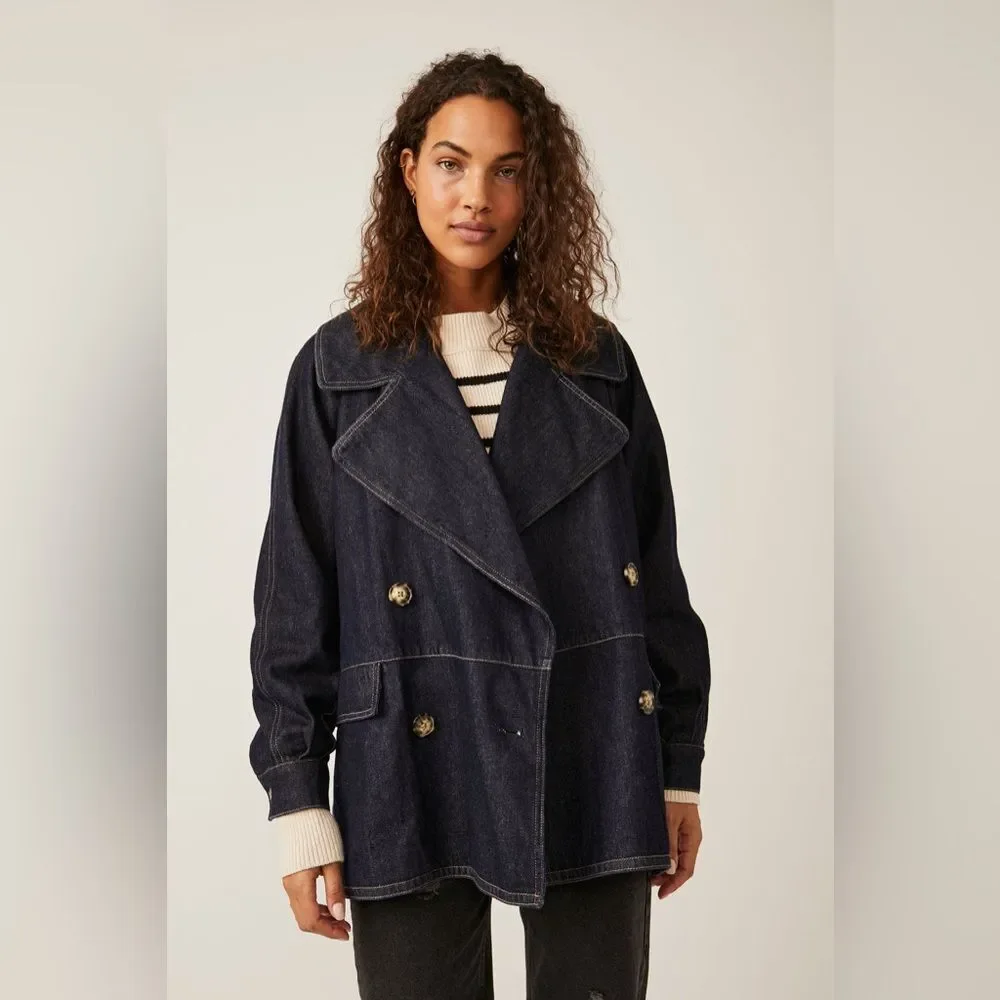 NWOT Free People Denim Car Coat in Rinse Wash Blue Oversized Sz XS 100% cotton